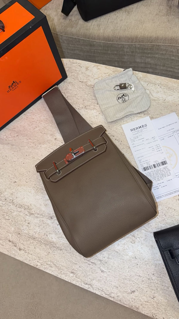 Sac Hermès Hac à Dos PM — Étoupe Togo